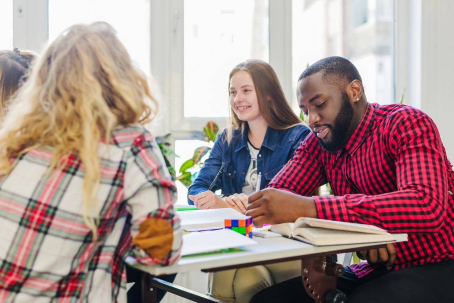Expertise en analyse financière et conseil personnalisé